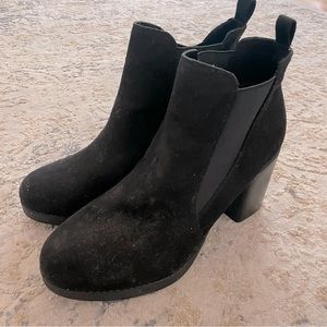 American Eagle Black Suede Booties